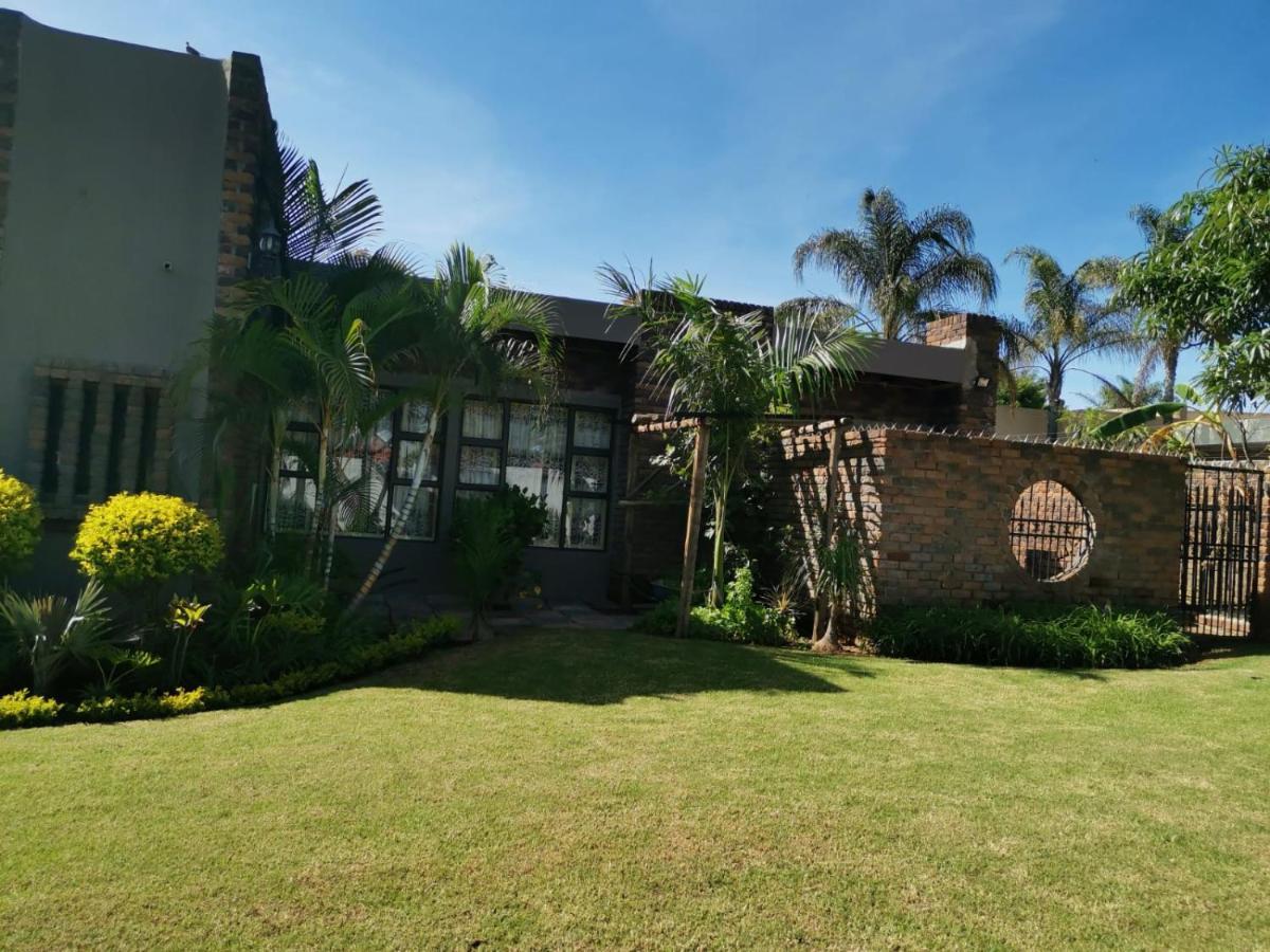 Erins Haven - Polokwane Apartment Exterior photo